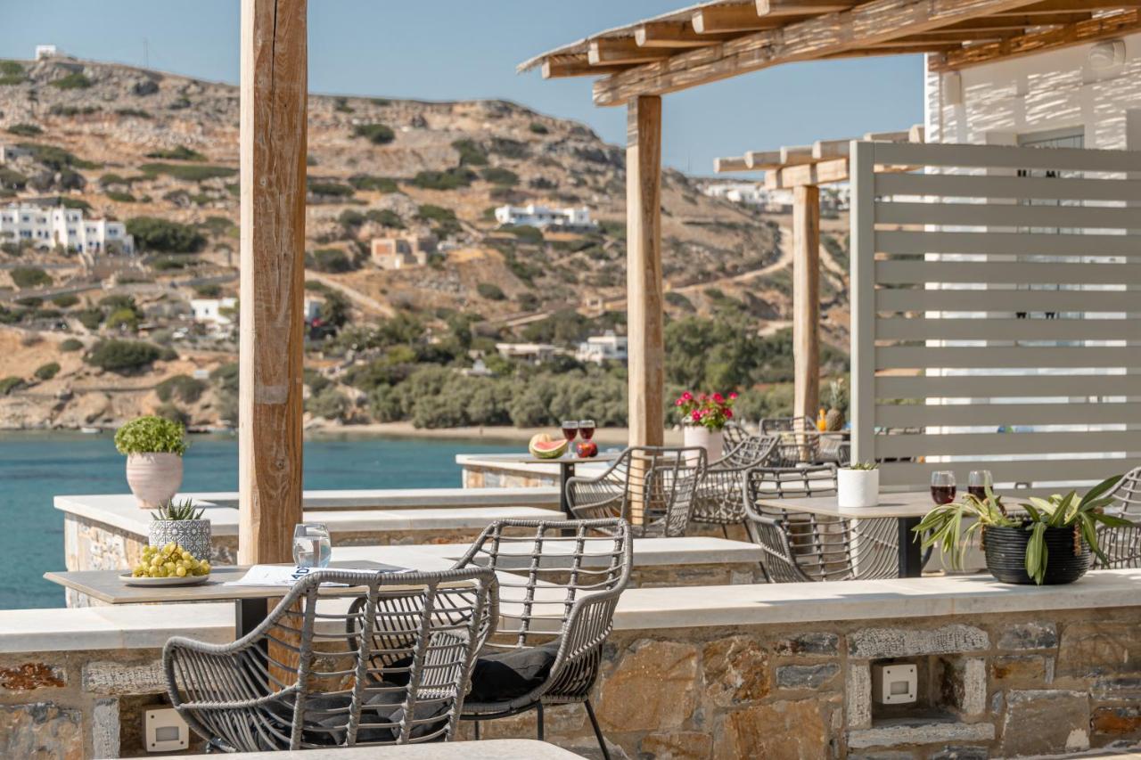 Porto Dema Luxury Suites Schoinoussa Exterior foto