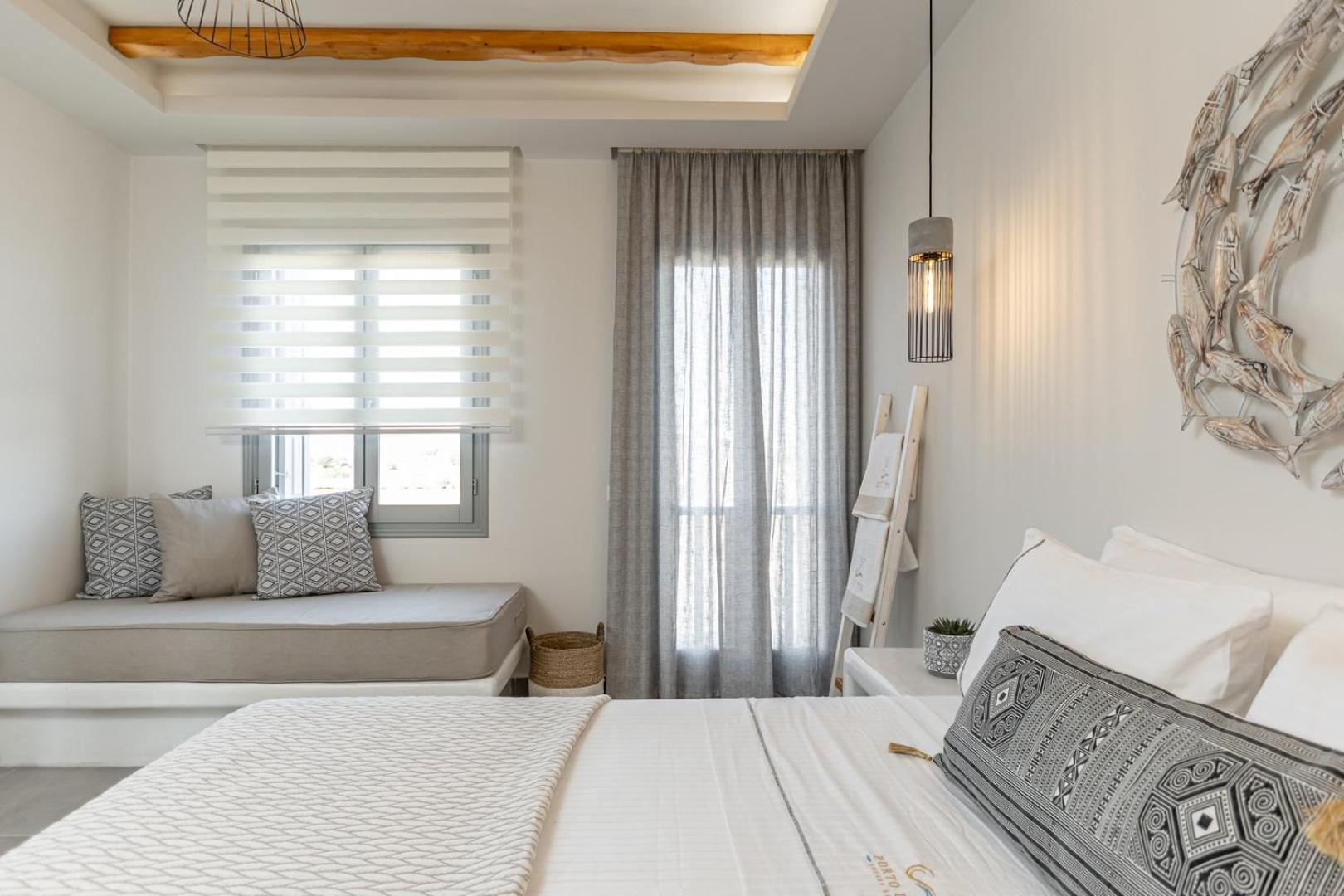 Porto Dema Luxury Suites Schoinoussa Exterior foto